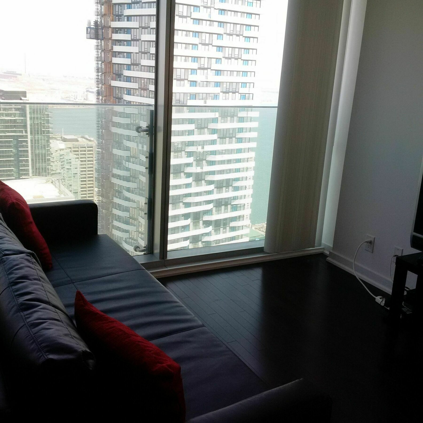 טורונטו Trinity Suites - Condo On York Street מראה חיצוני תמונה